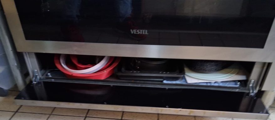 Herd Backofen 0,90m breit